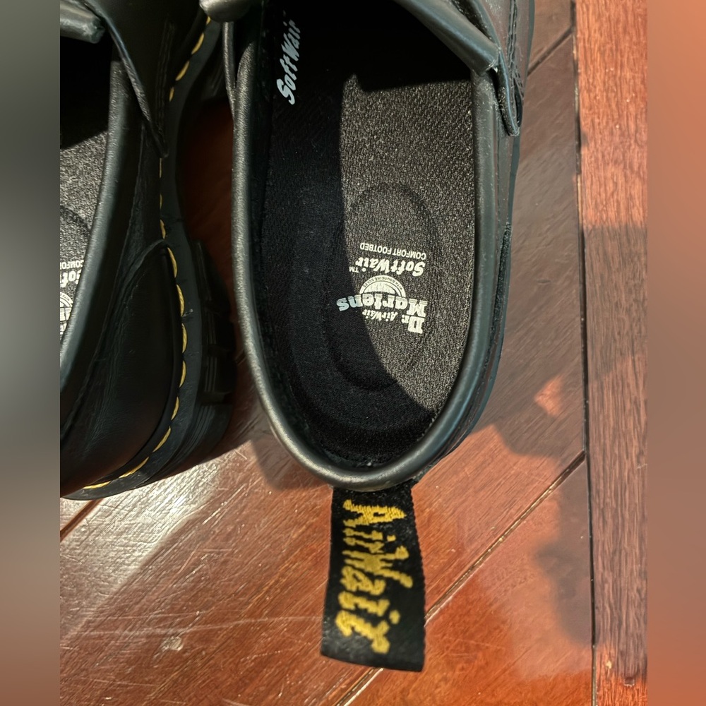 Dr. Marten’s AirWair Adrian Quad Leather Platform black leather Loafers.Size US8 - Picture 4 of 8